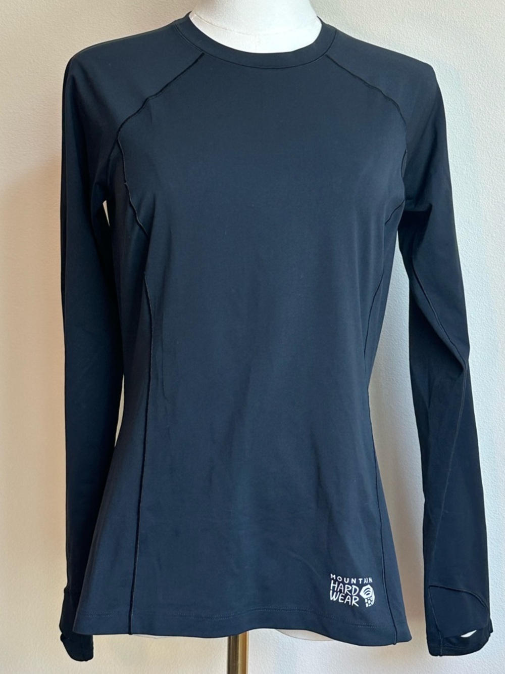 Mountain Hardwear Women's ‘Crater Lake’ Long-Sleeve Shirt in Black | SIZE XS